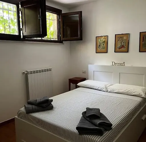 Casa Rossella Tatil Evi