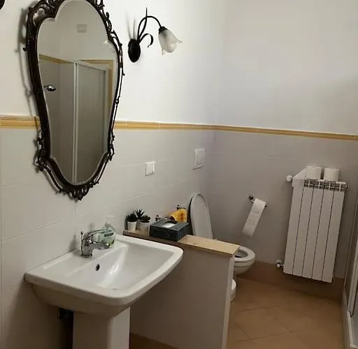 Casa Rossella Tatil Evi *